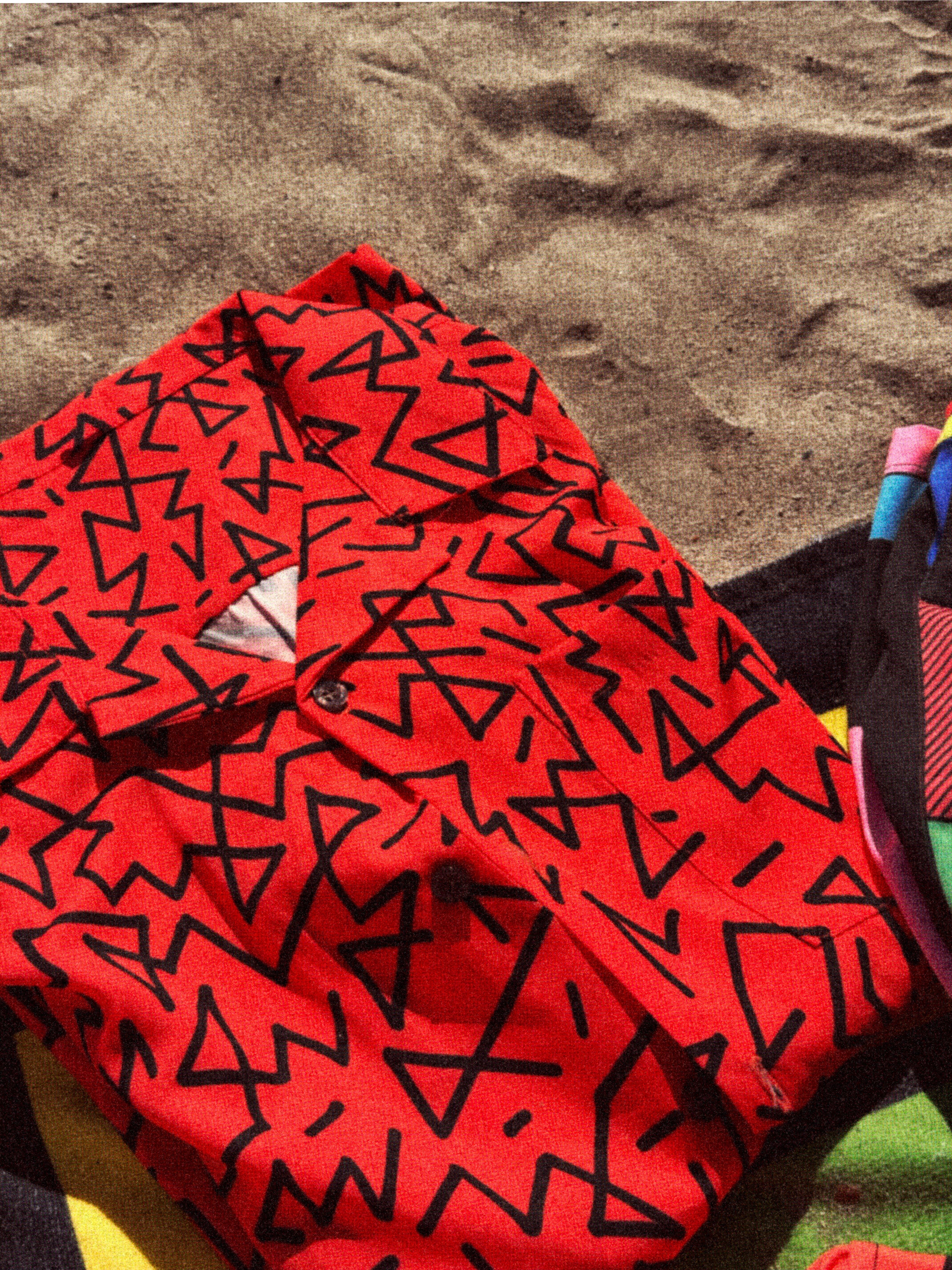 Red Zig-zag Hawaiian Shirt - Image 6